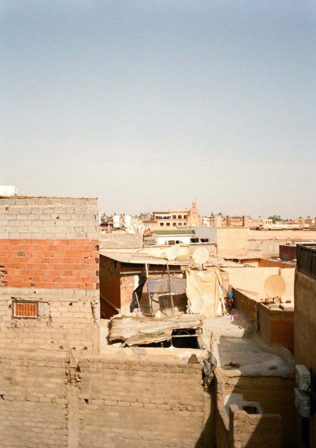 Film photograph from the 2025-08-marrakech gallery by Maxime Bodin