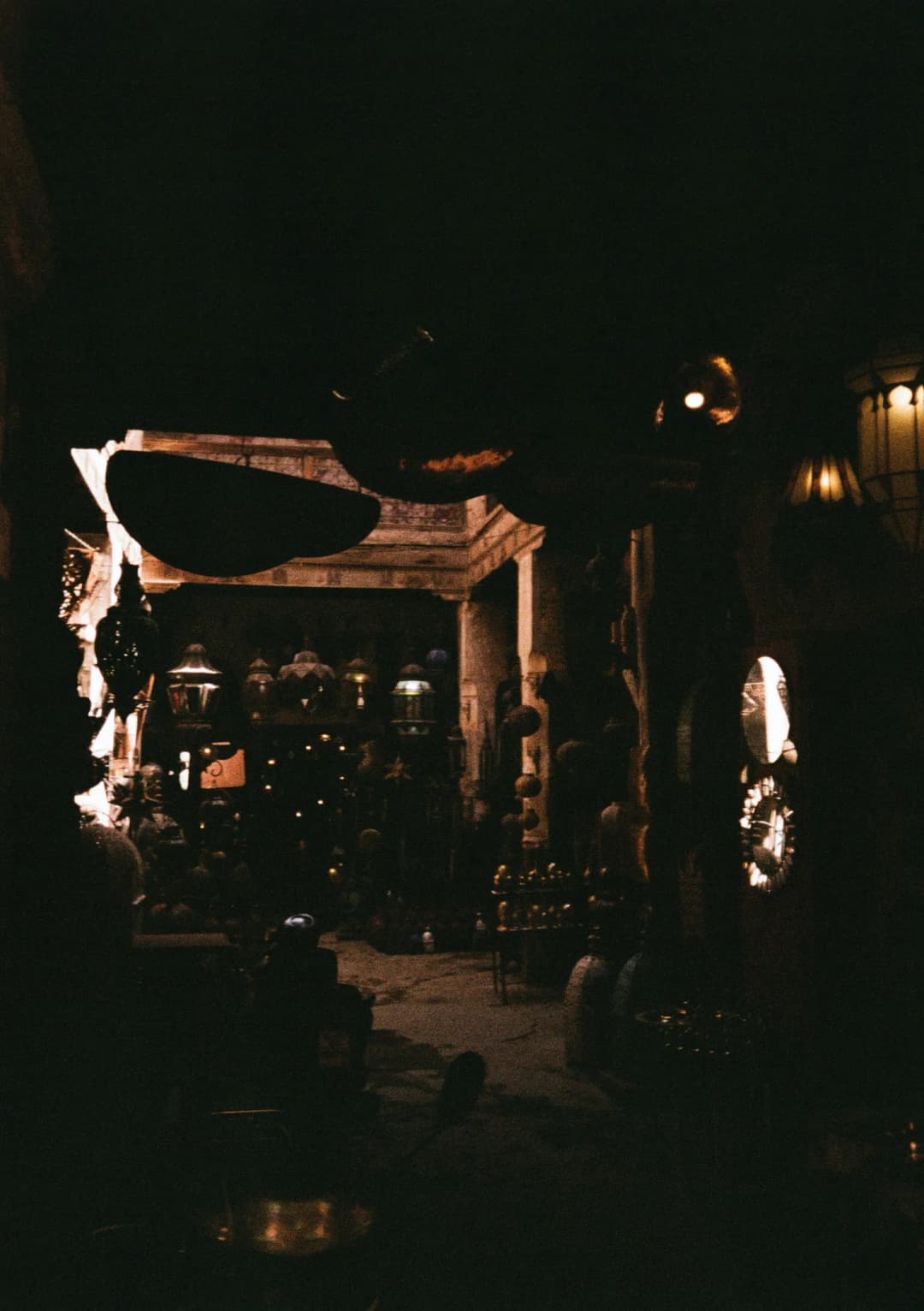 Film photograph from the 2025-08-marrakech gallery by Maxime Bodin