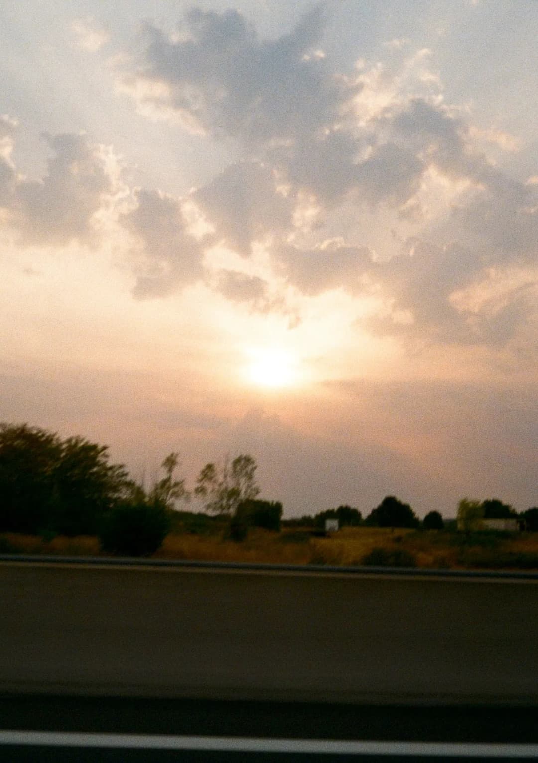 Film photograph from the 2025-08-marrakech gallery by Maxime Bodin