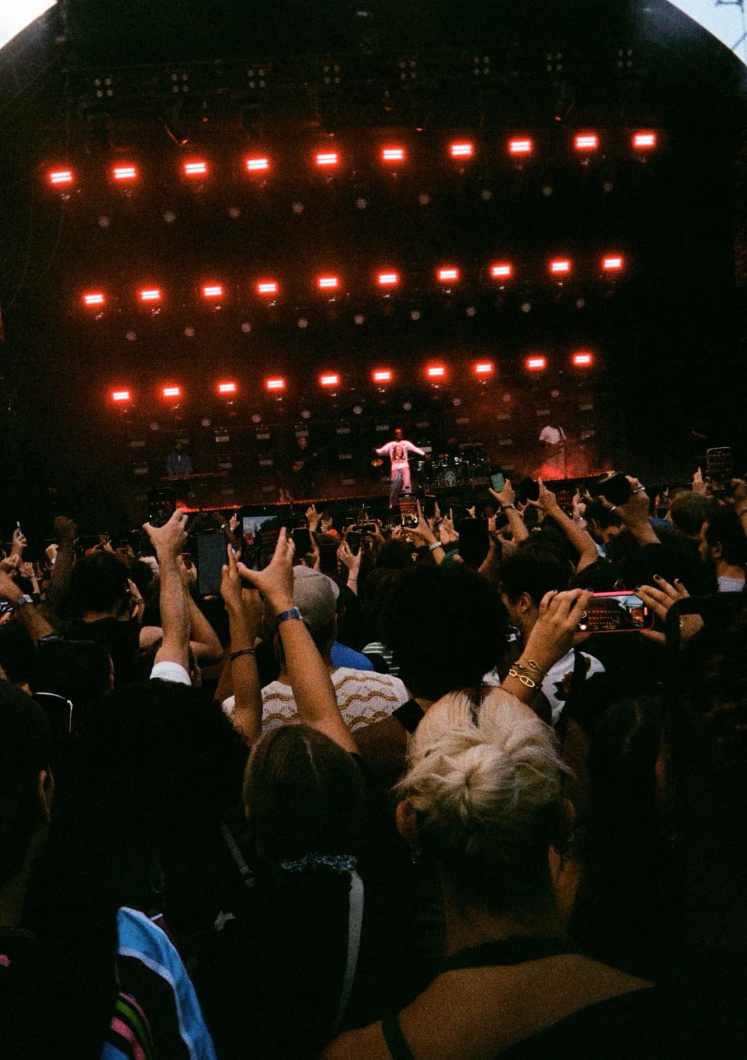Film photograph from the 2025-08-rock-en-seine gallery by Maxime Bodin