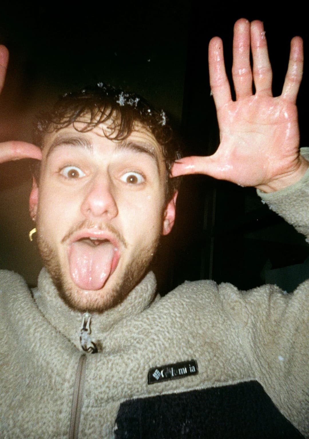 Film photograph from the 2026-01-piss-in-the-snow gallery by Maxime Bodin