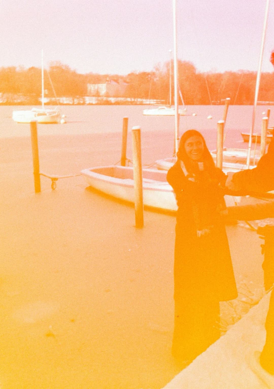 Film photograph from the 2026-01-piss-in-the-snow gallery by Maxime Bodin